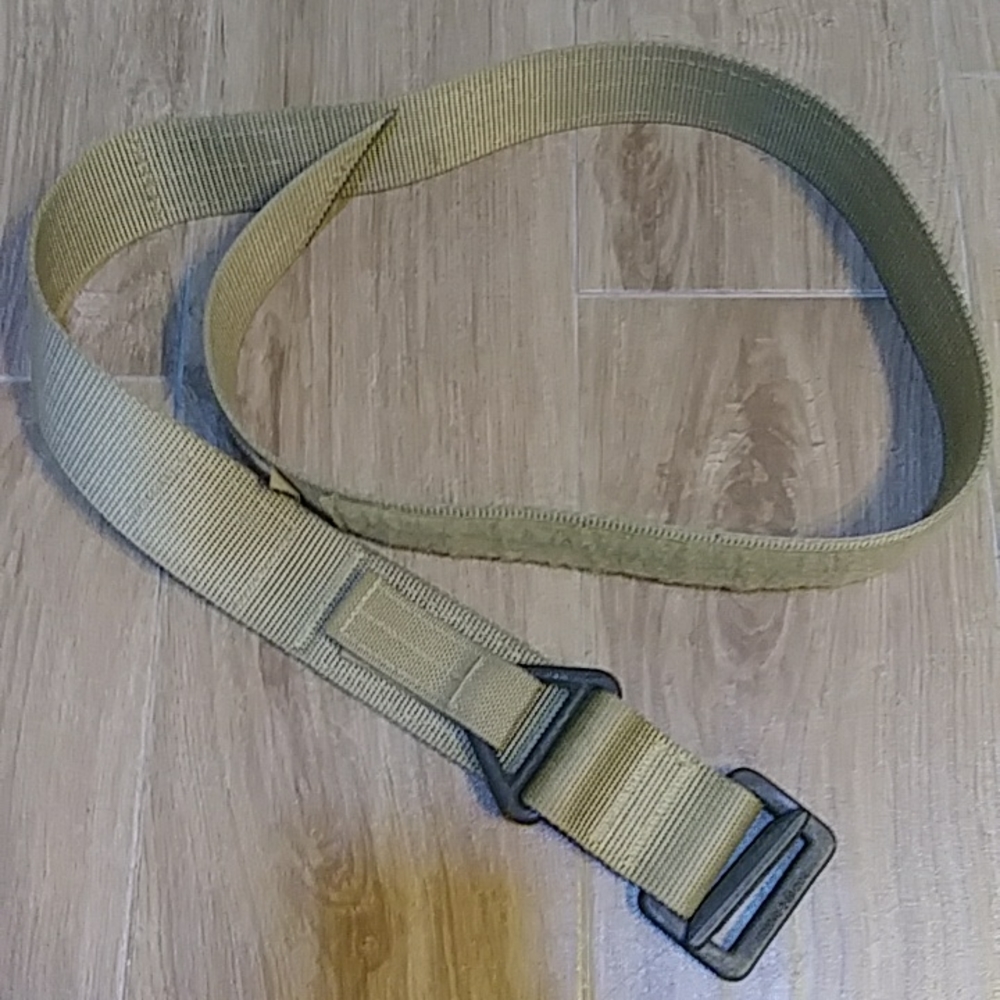 Spec Ops riggers belt with extraction bar